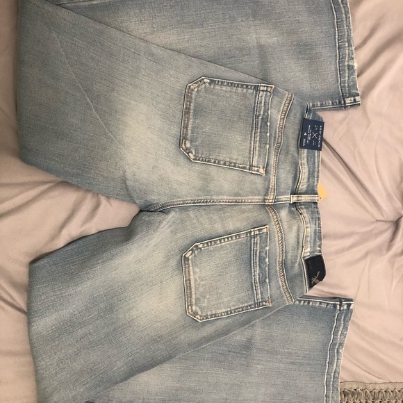 American Eagle high rise boho artist jeans - Picture 2 of 5